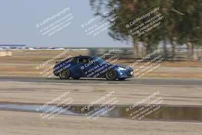 media/Sep-20-2025-Extreme Speed (Sat) [[1fcc23683c]]/Orange (Mid Intermediate)/Session 1 (Sunset)/